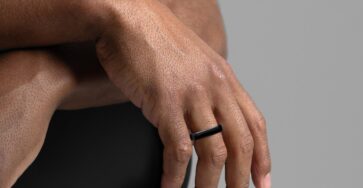 Twinn Ring Model Black 1